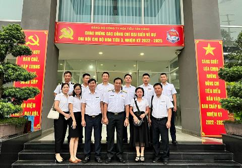 Đoàn công tác Công ty Hoa tiêu VI giao lưu, trao đổi kinh nghiệm tại các Công ty Hoa tiêu miền Nam .